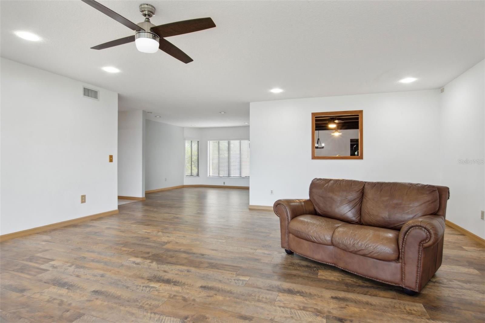 Image 11 of 72 For 510 Sandy Bluff Trail