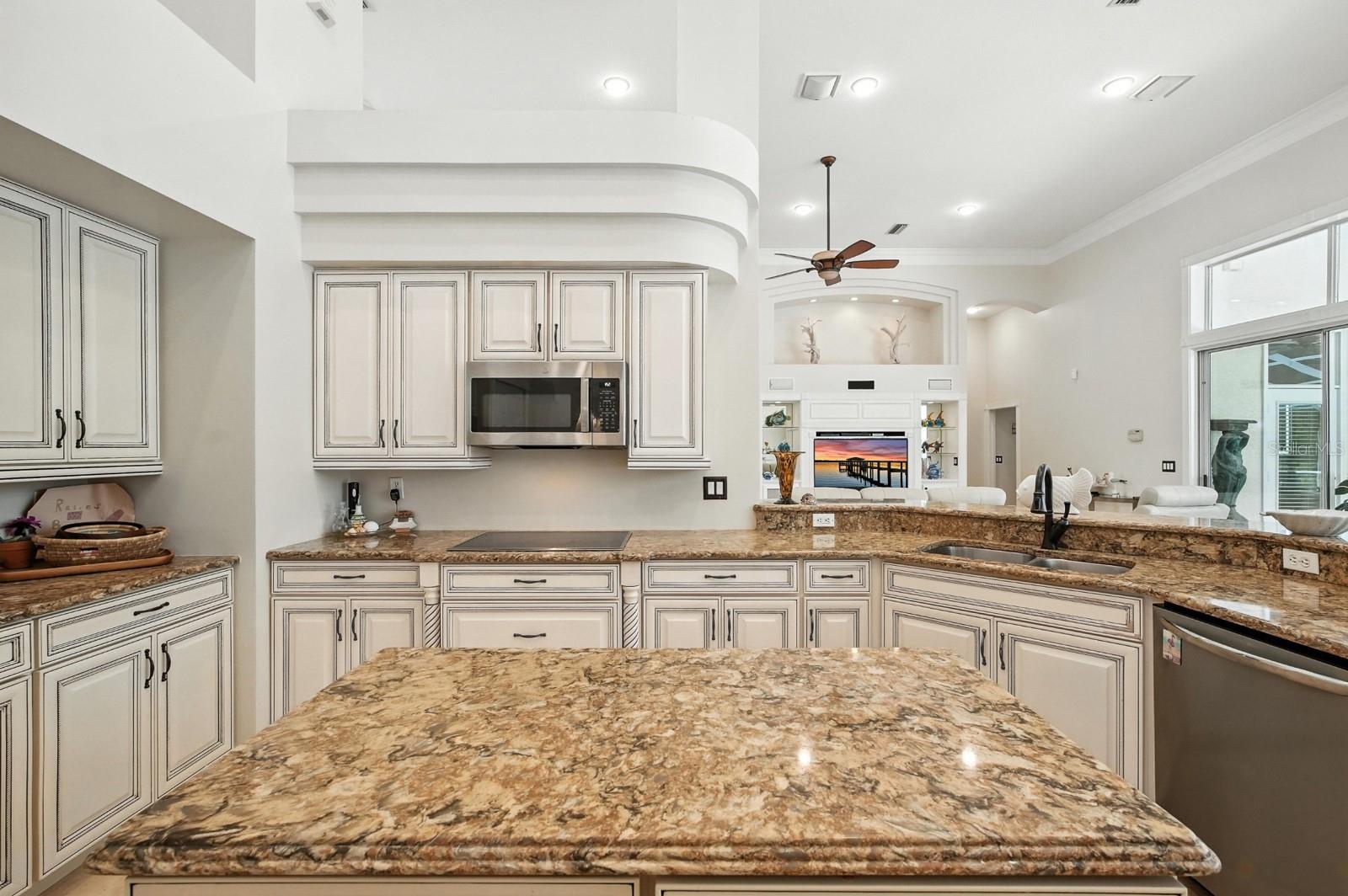 Image 24 of 81 For 19 Tomoka Cove Way