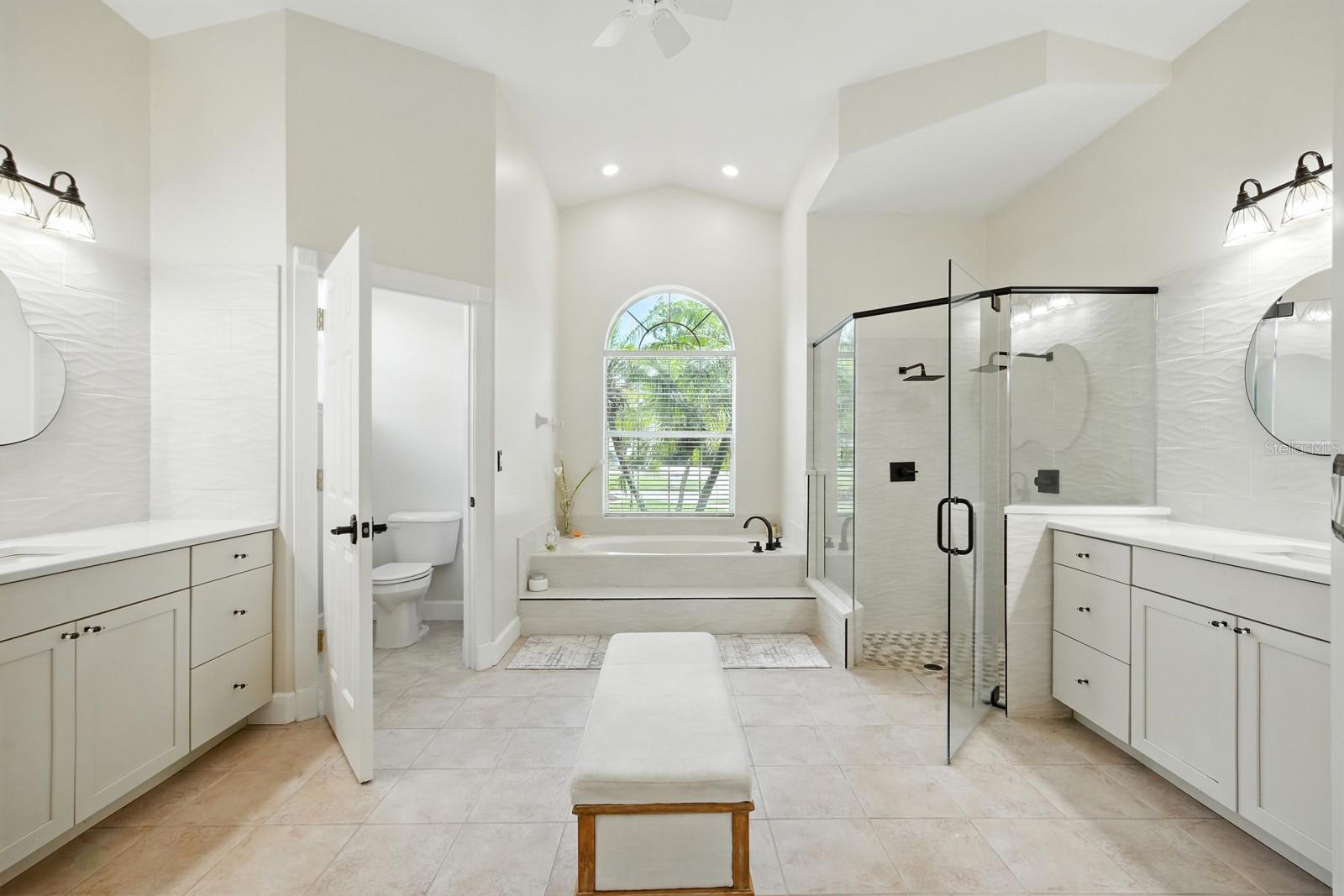 Image 36 of 81 For 19 Tomoka Cove Way