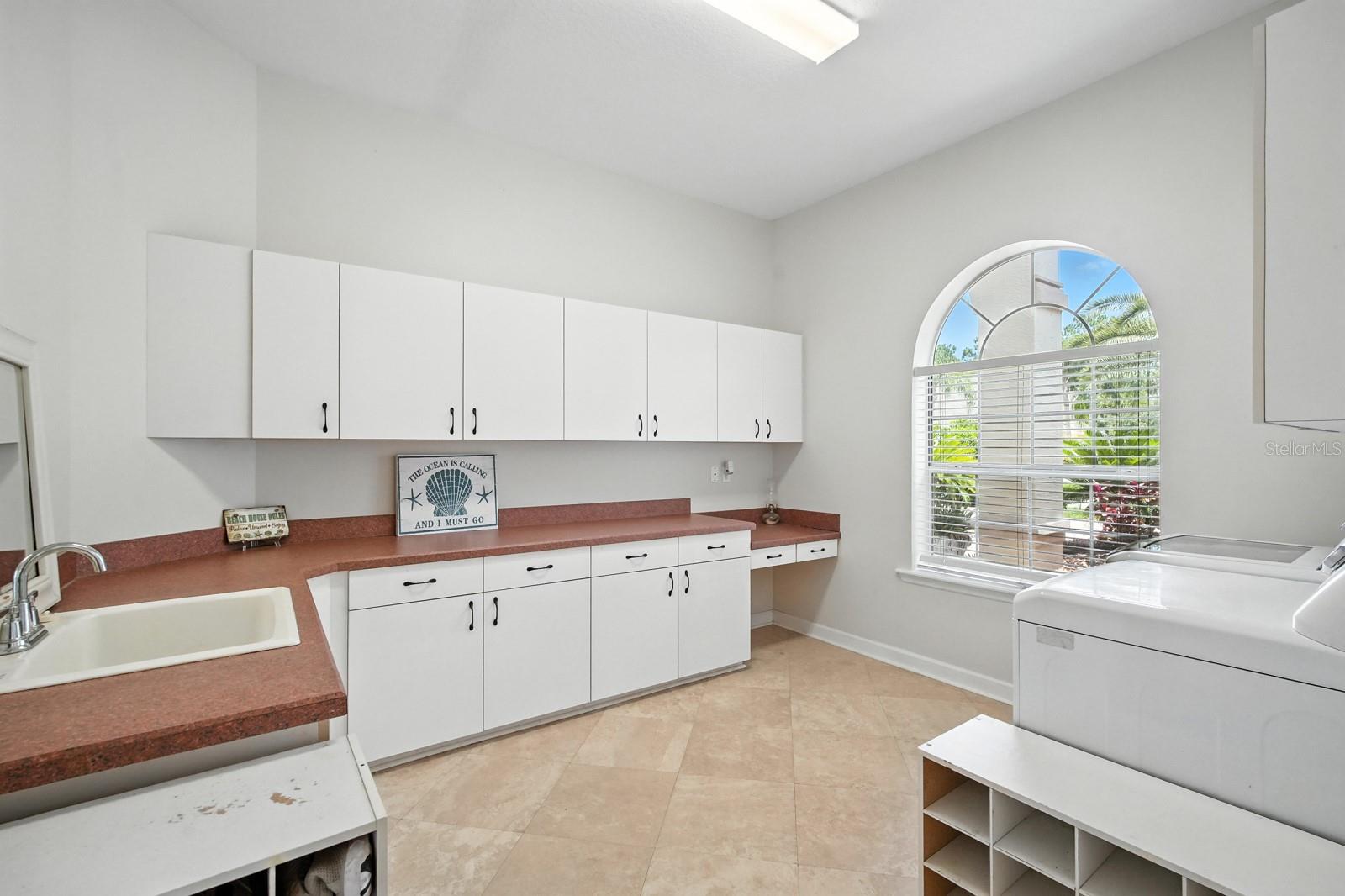 Image 54 of 81 For 19 Tomoka Cove Way