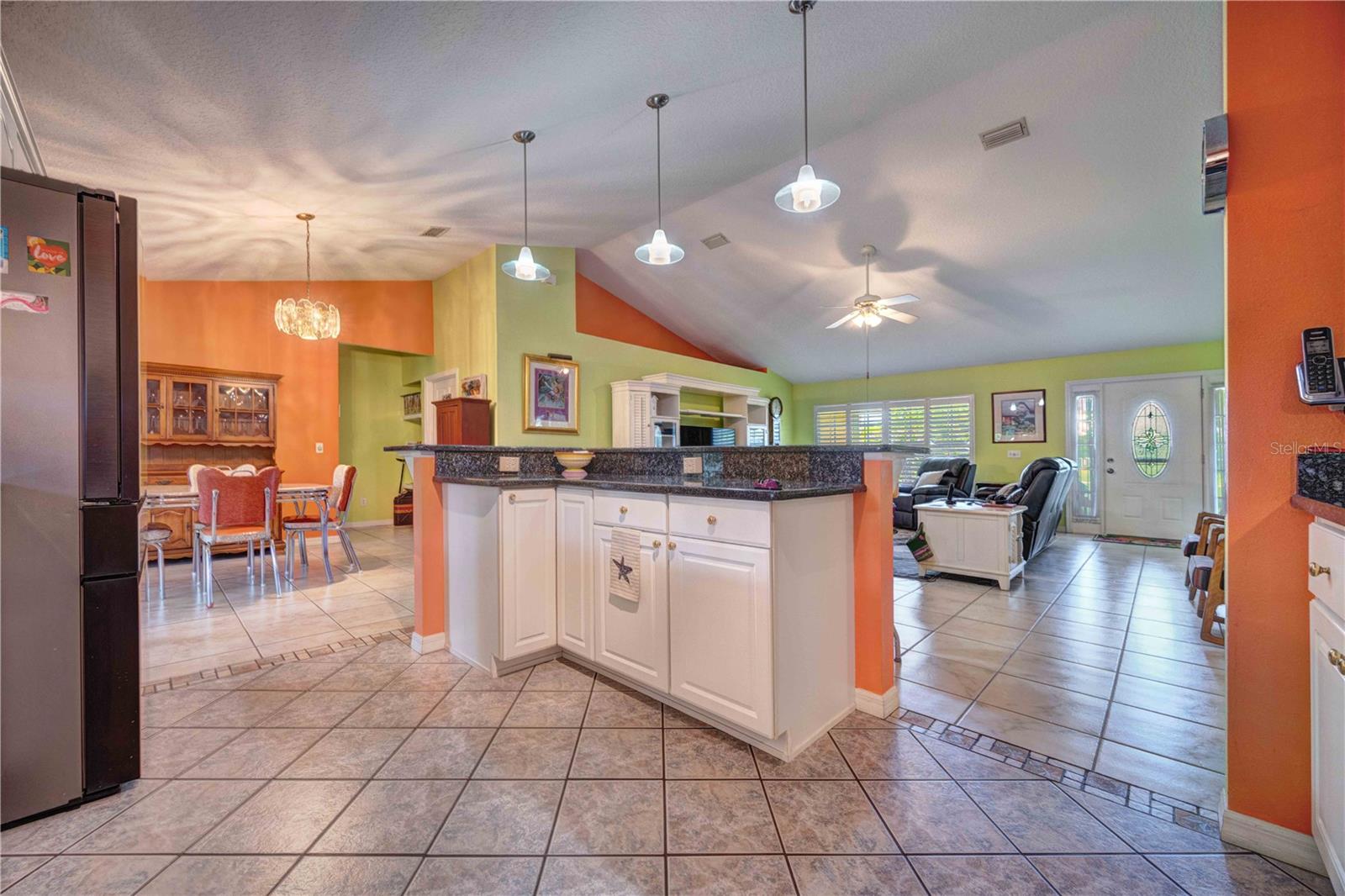 Image 15 of 51 For 1131 Lemonwood Avenue