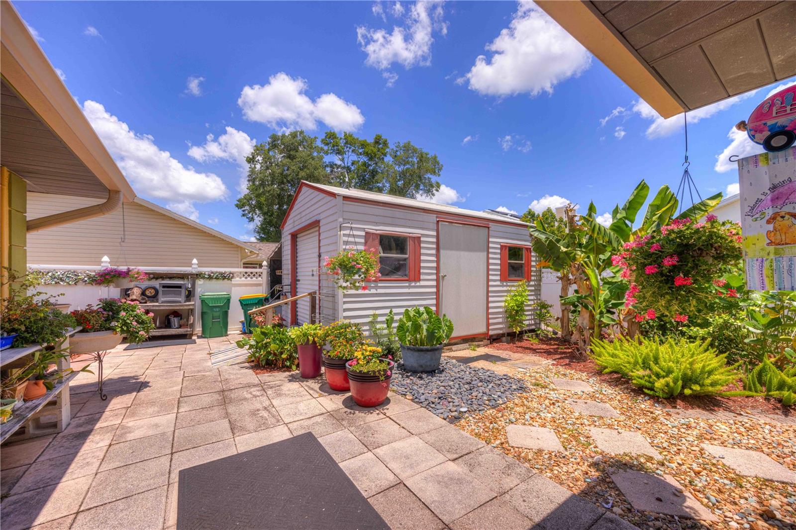 Image 19 of 51 For 1131 Lemonwood Avenue