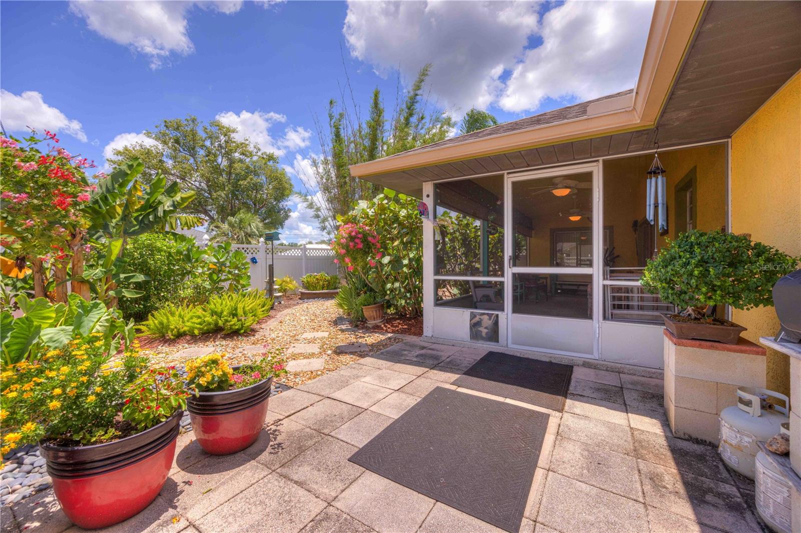 Image 20 of 51 For 1131 Lemonwood Avenue