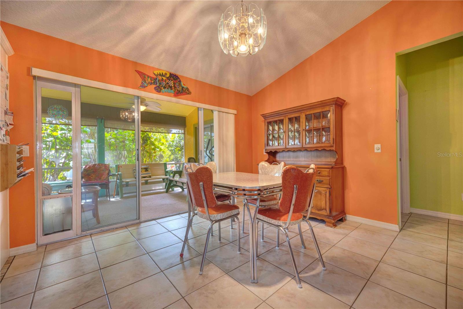 Image 22 of 51 For 1131 Lemonwood Avenue