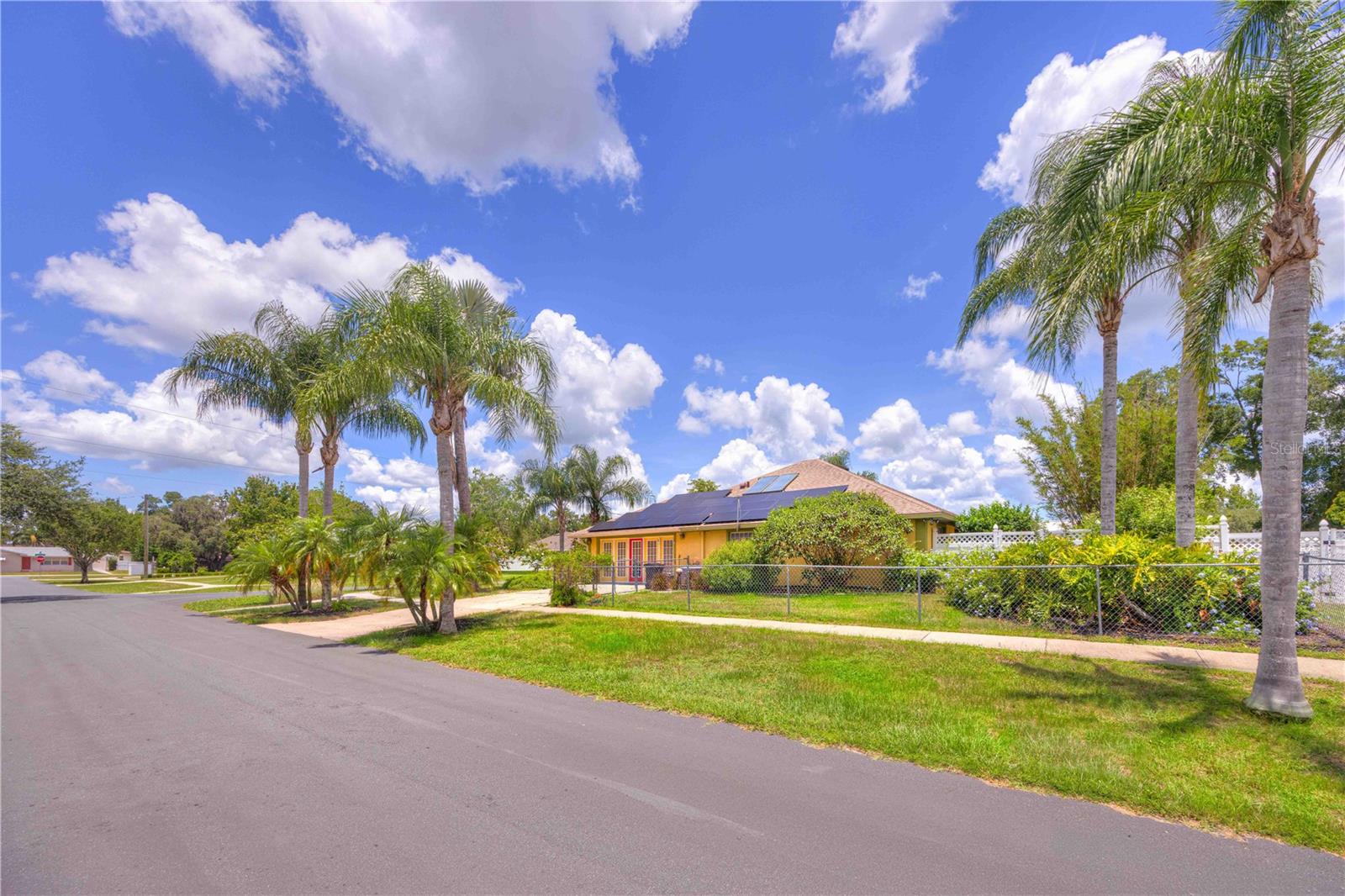 Image 42 of 51 For 1131 Lemonwood Avenue