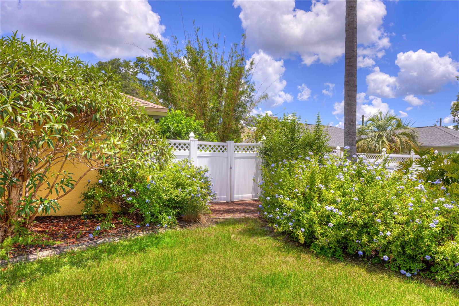 Image 43 of 51 For 1131 Lemonwood Avenue