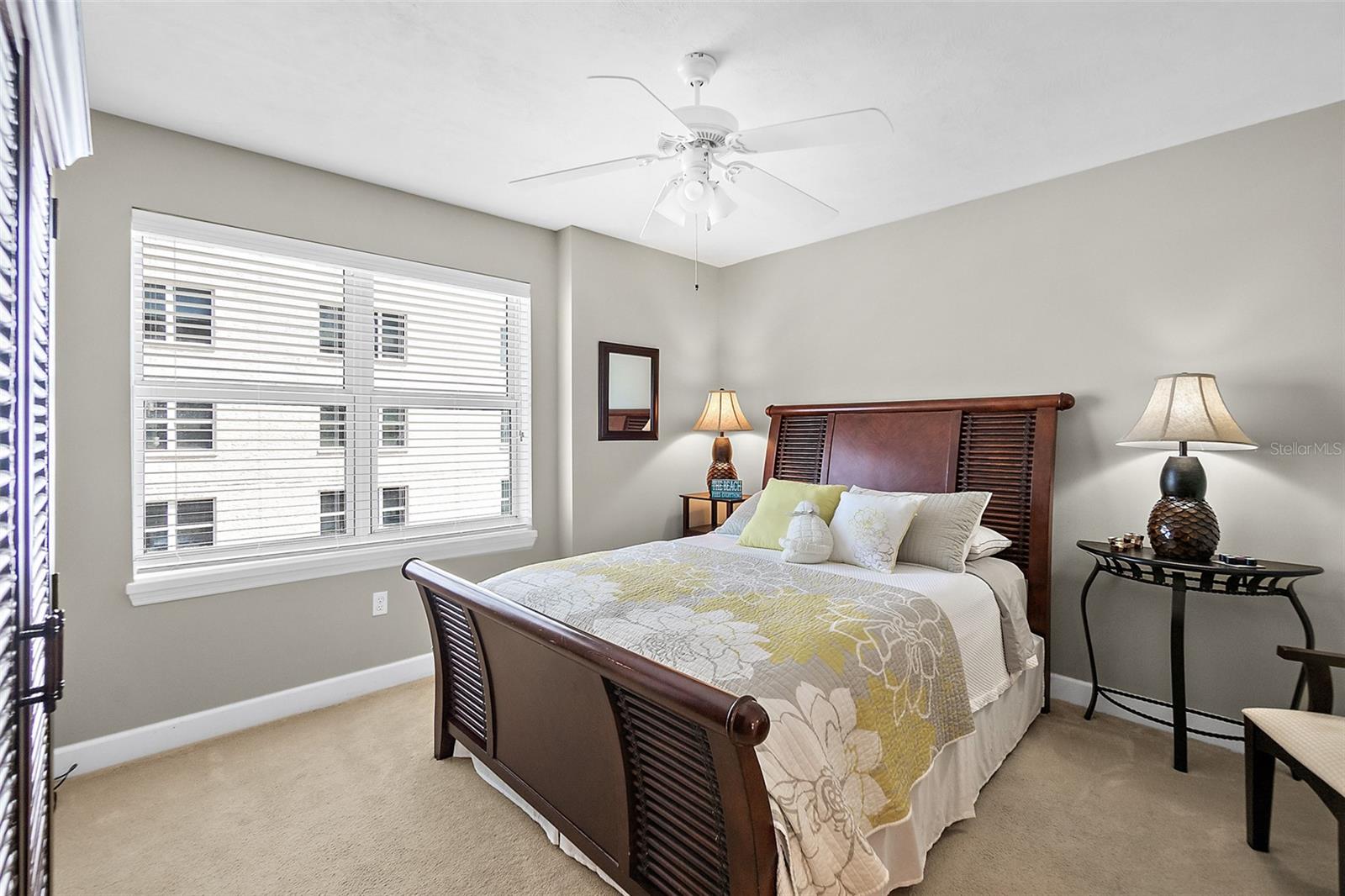 Image 29 of 65 For 3315 Atlantic Avenue 1605