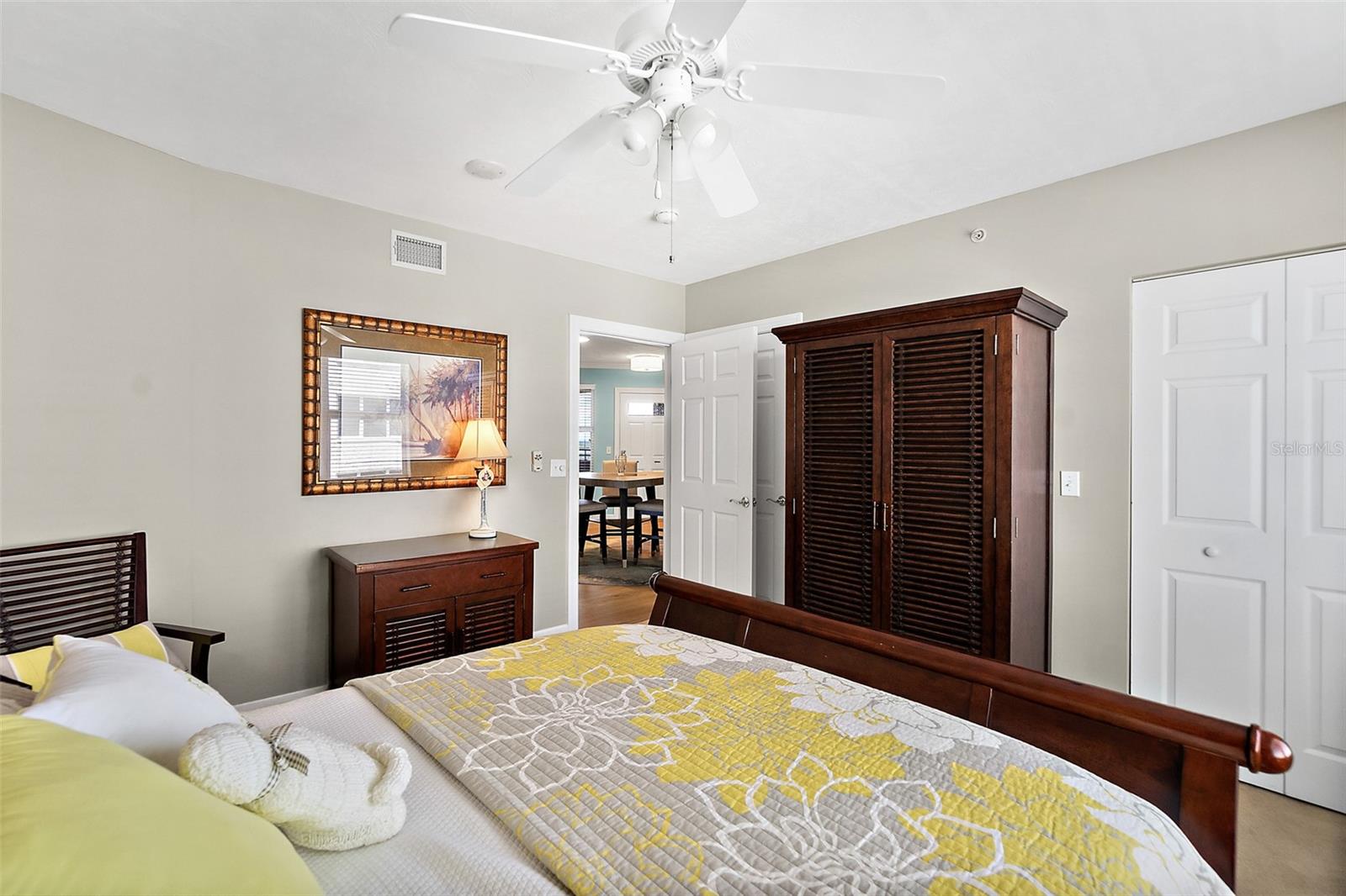 Image 30 of 65 For 3315 Atlantic Avenue 1605