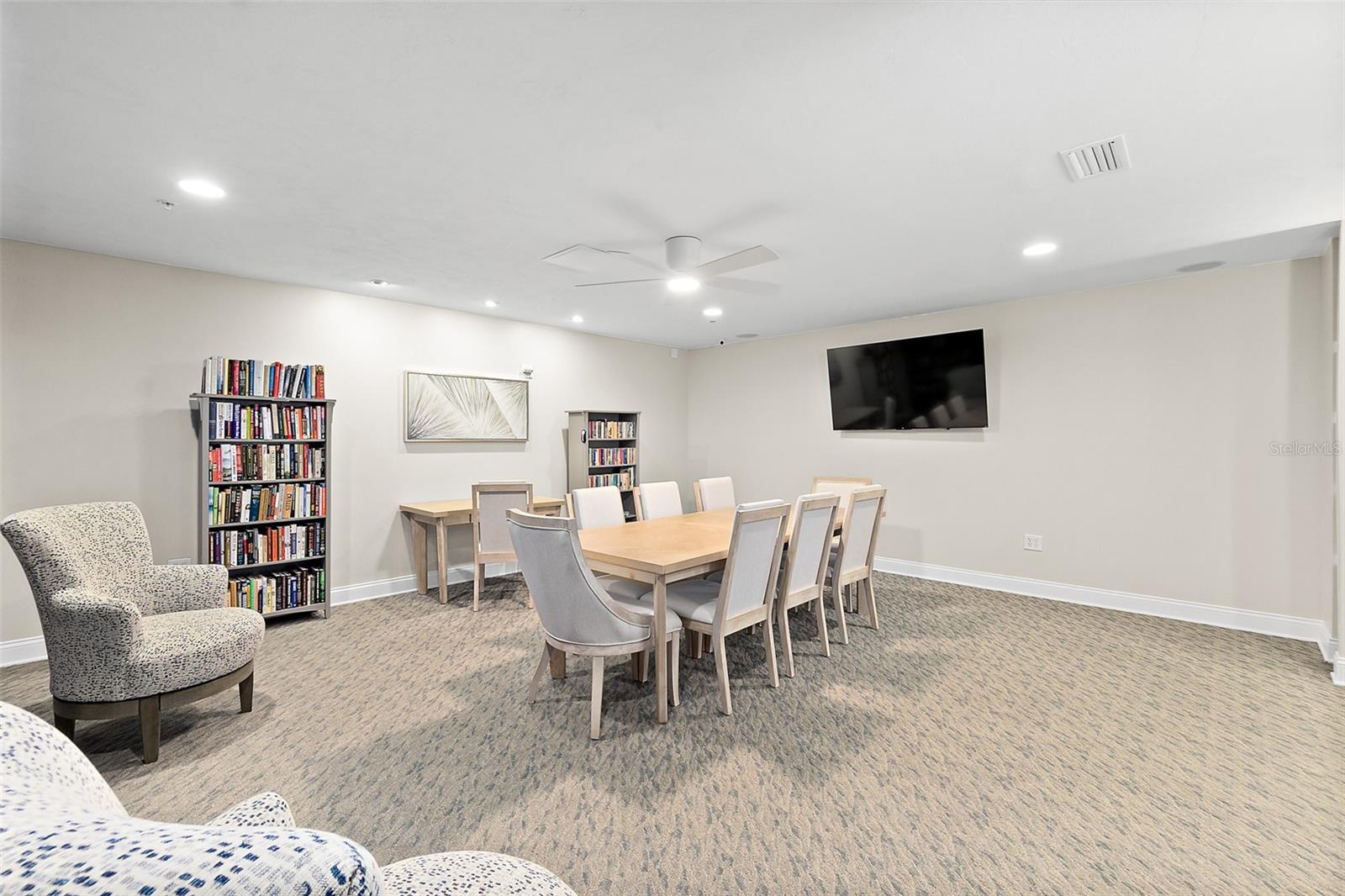 Image 61 of 65 For 3315 Atlantic Avenue 1605