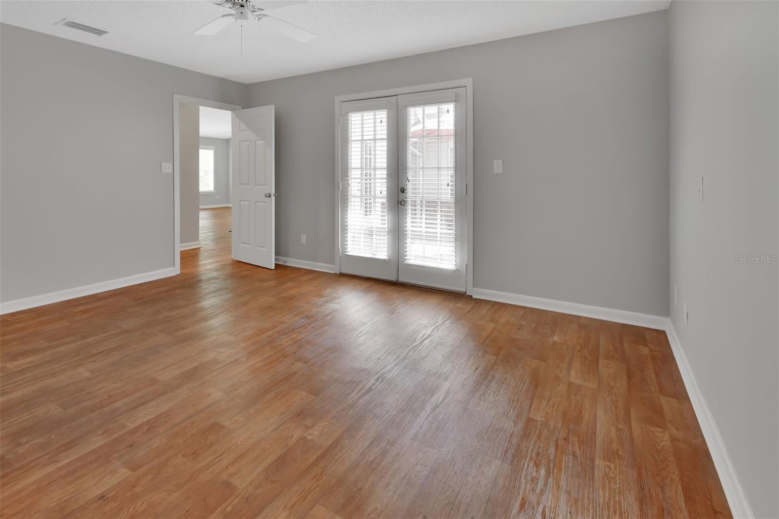Image 14 of 37 For 2480 Glen Eagles Drive