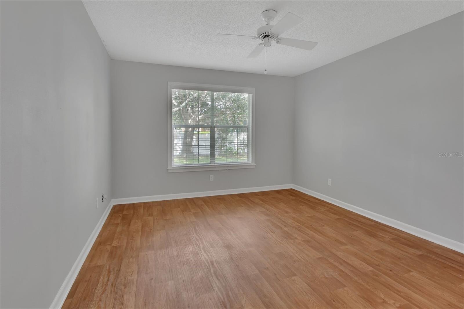Image 21 of 37 For 2480 Glen Eagles Drive