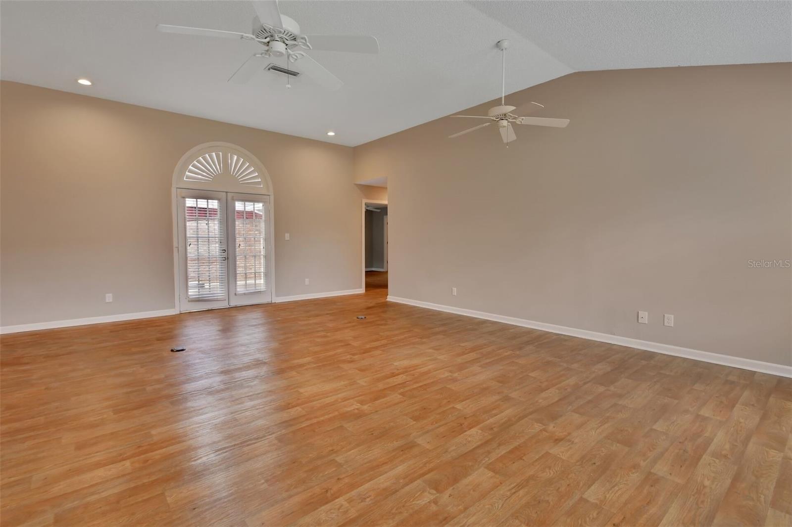 Image 7 of 37 For 2480 Glen Eagles Drive