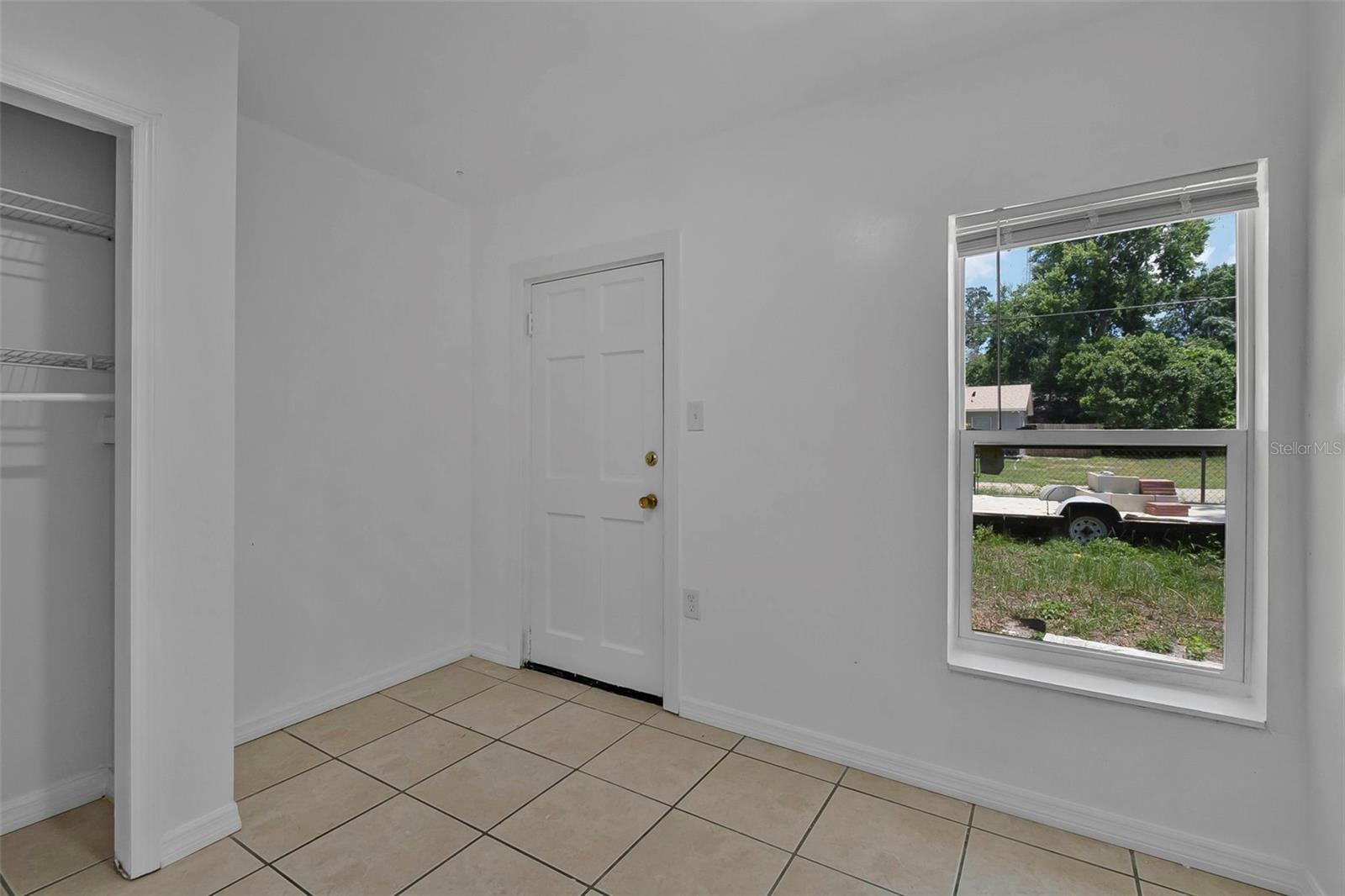 Image 19 of 37 For 1214 Flomich Street