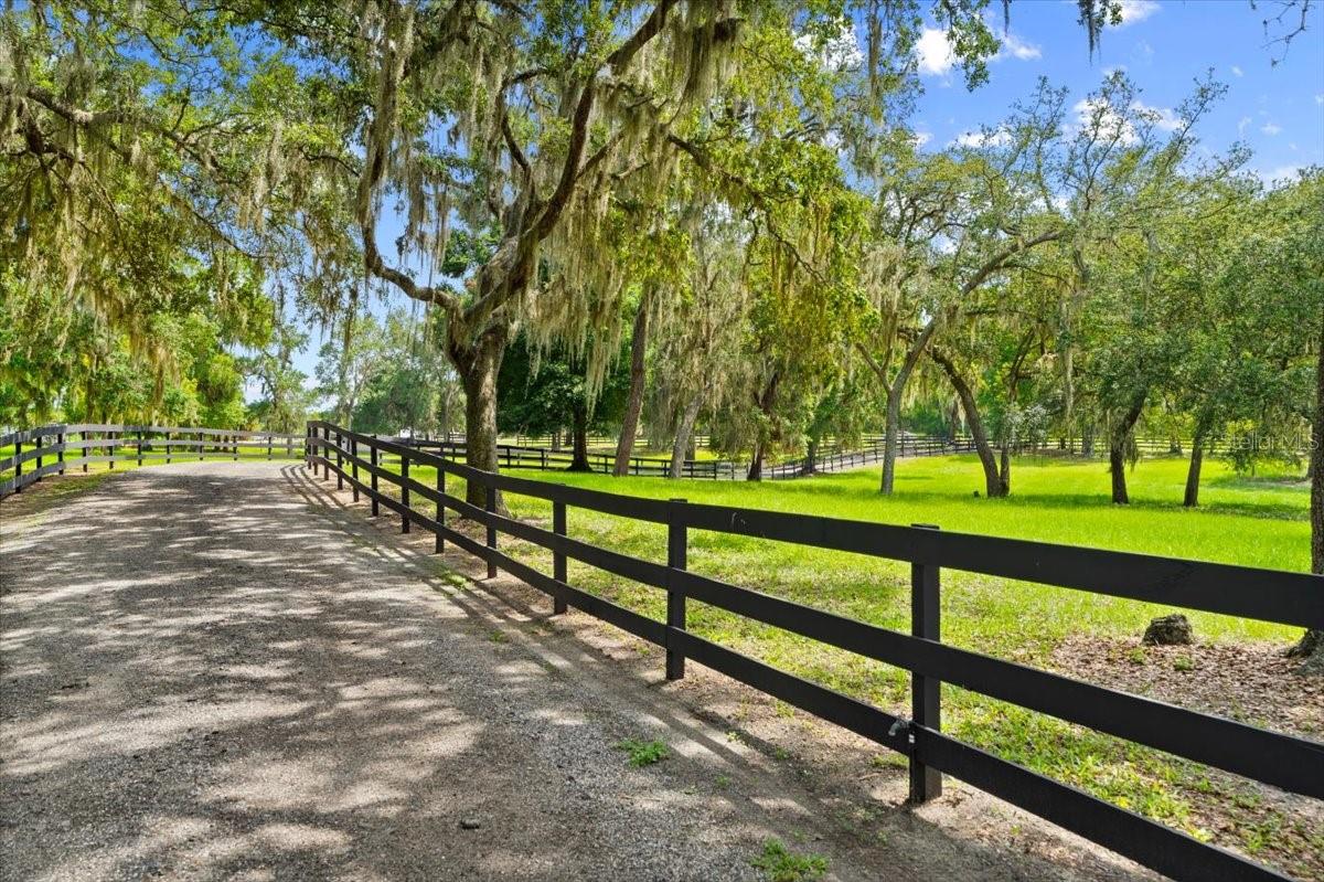 Image 35 of 100 For 4885 State Road 11