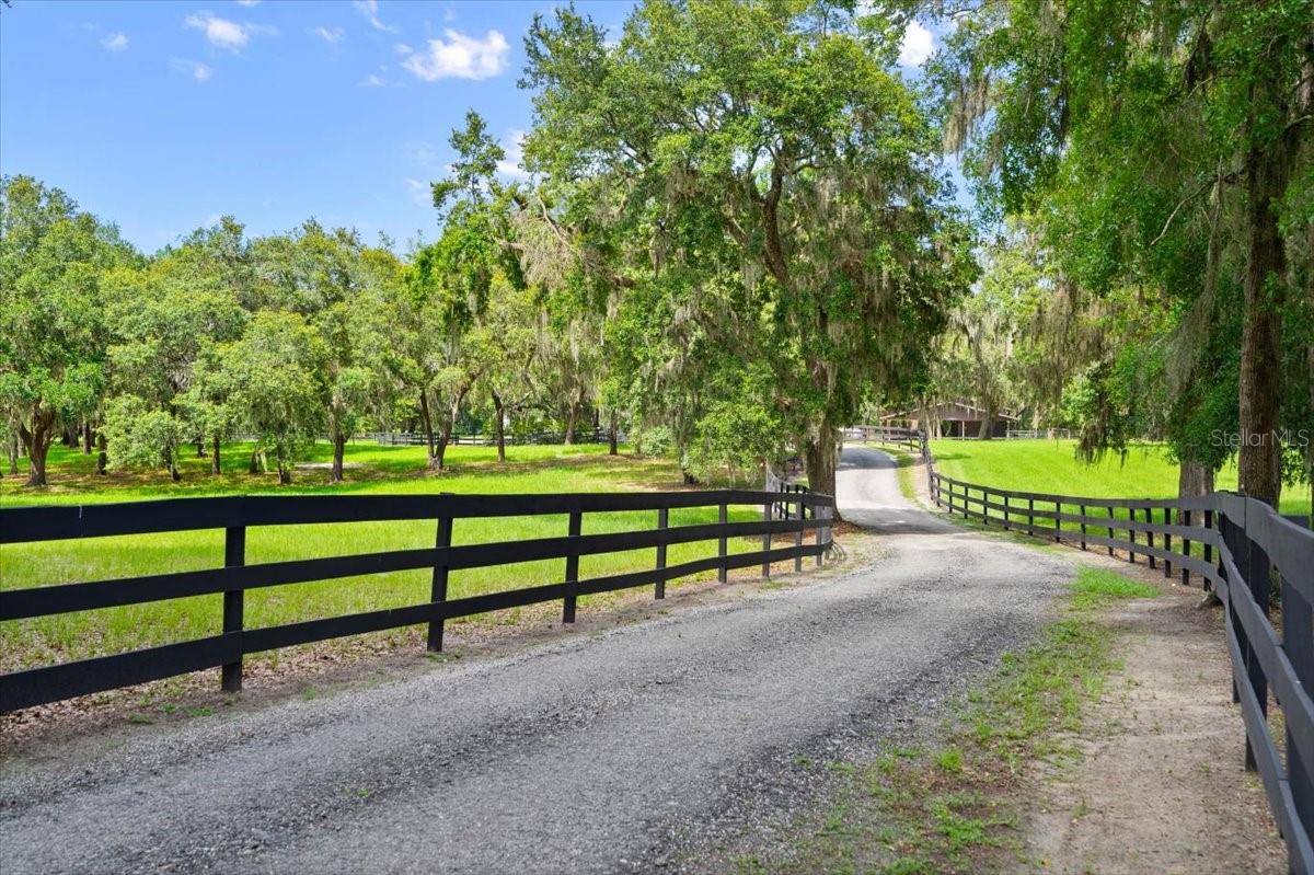 Image 36 of 100 For 4885 State Road 11
