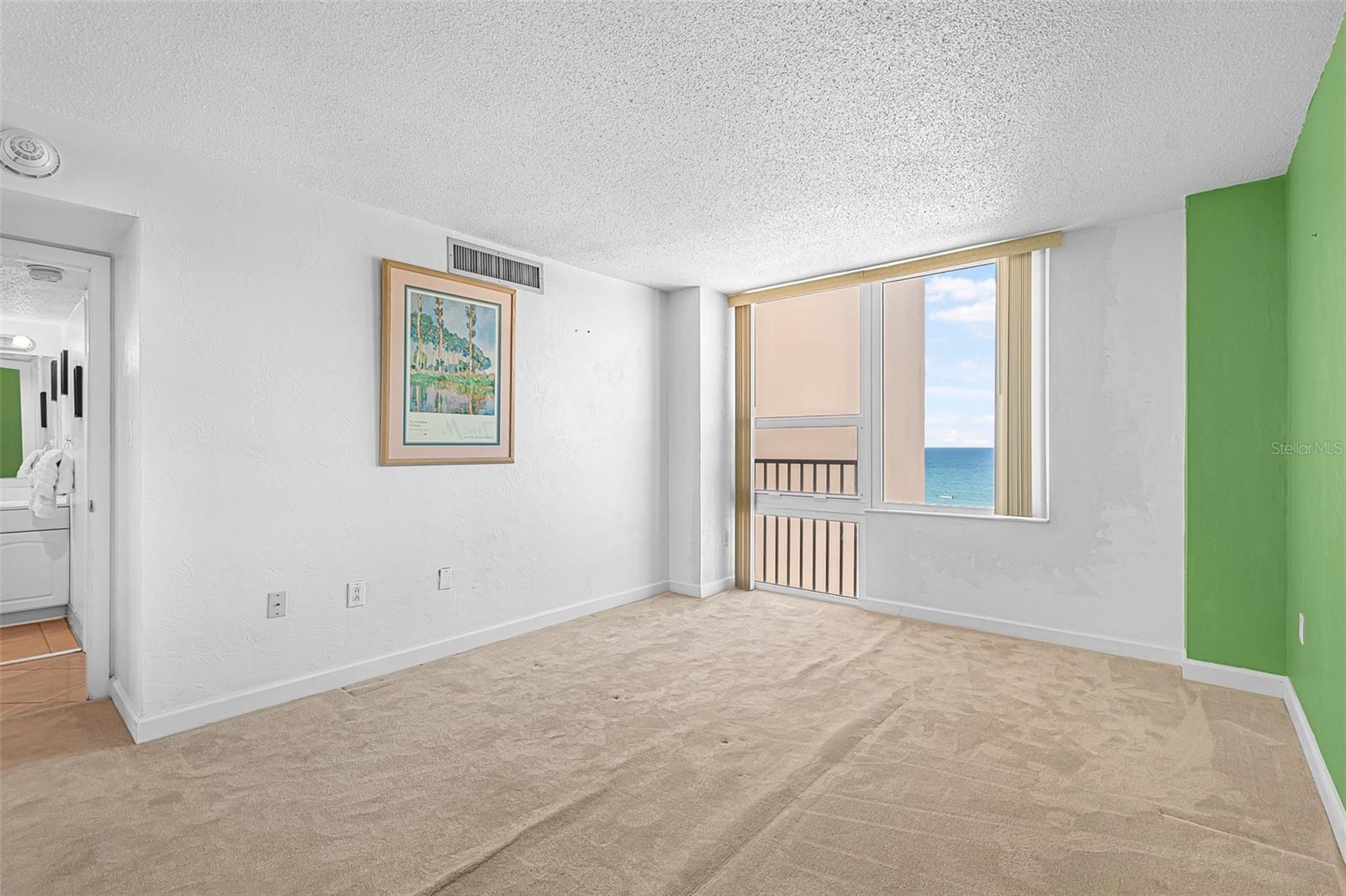 Image 23 of 47 For 3051 Atlantic Avenue 1003