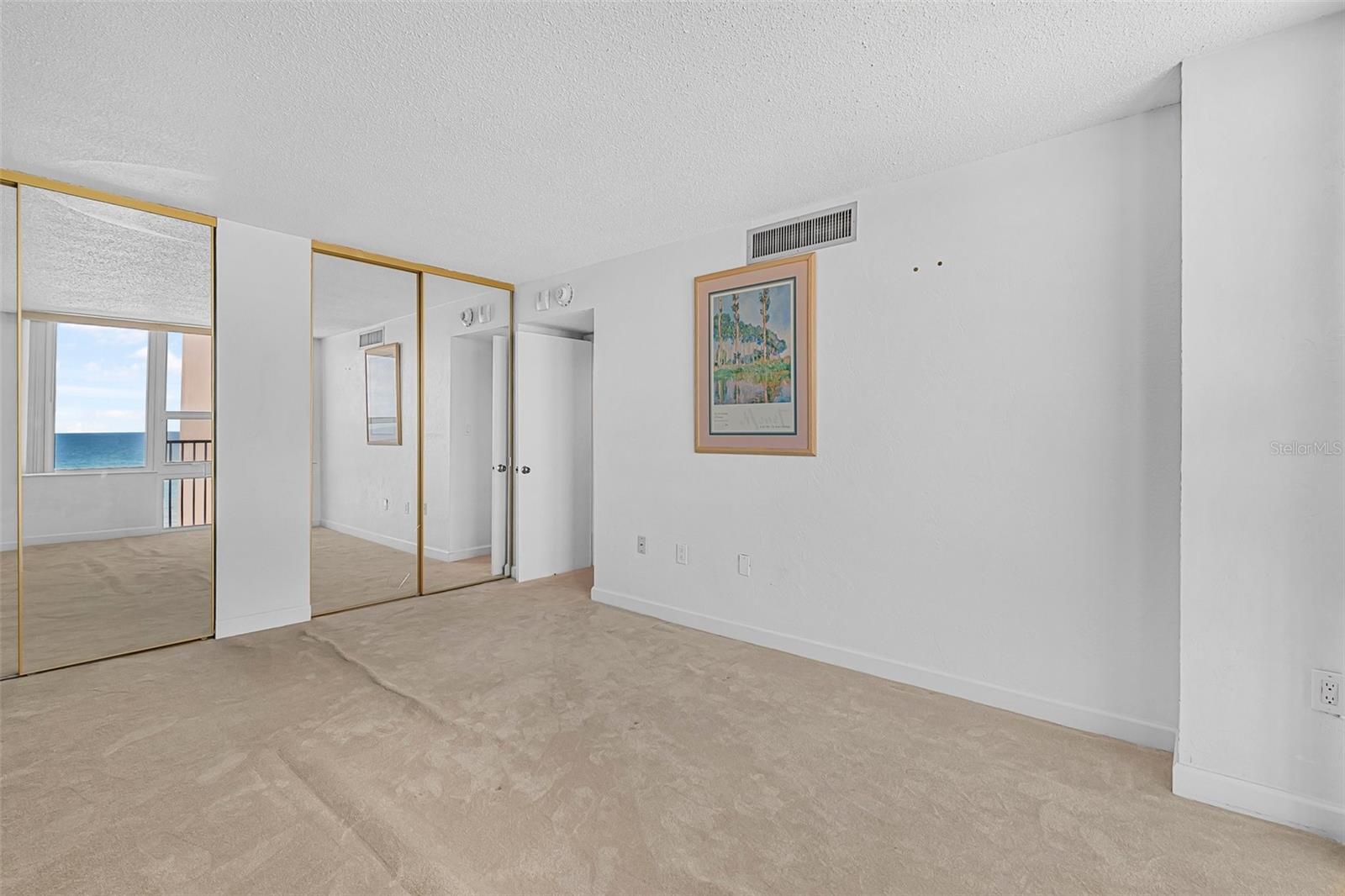 Image 24 of 47 For 3051 Atlantic Avenue 1003