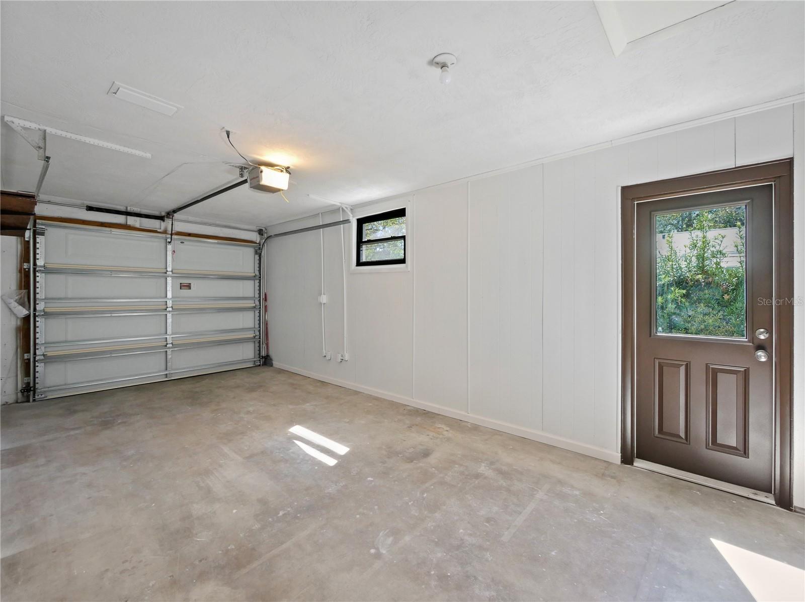 Image 16 of 21 For 614 Johnson Drive