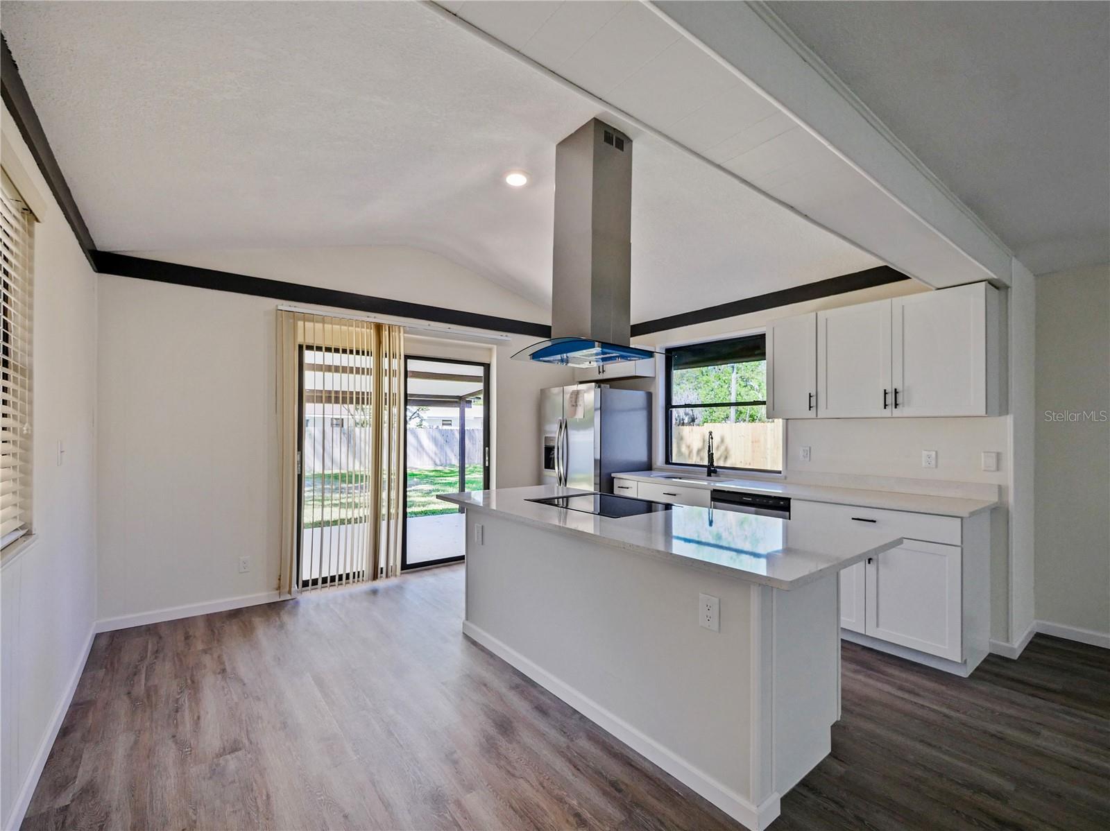 Image 5 of 21 For 614 Johnson Drive