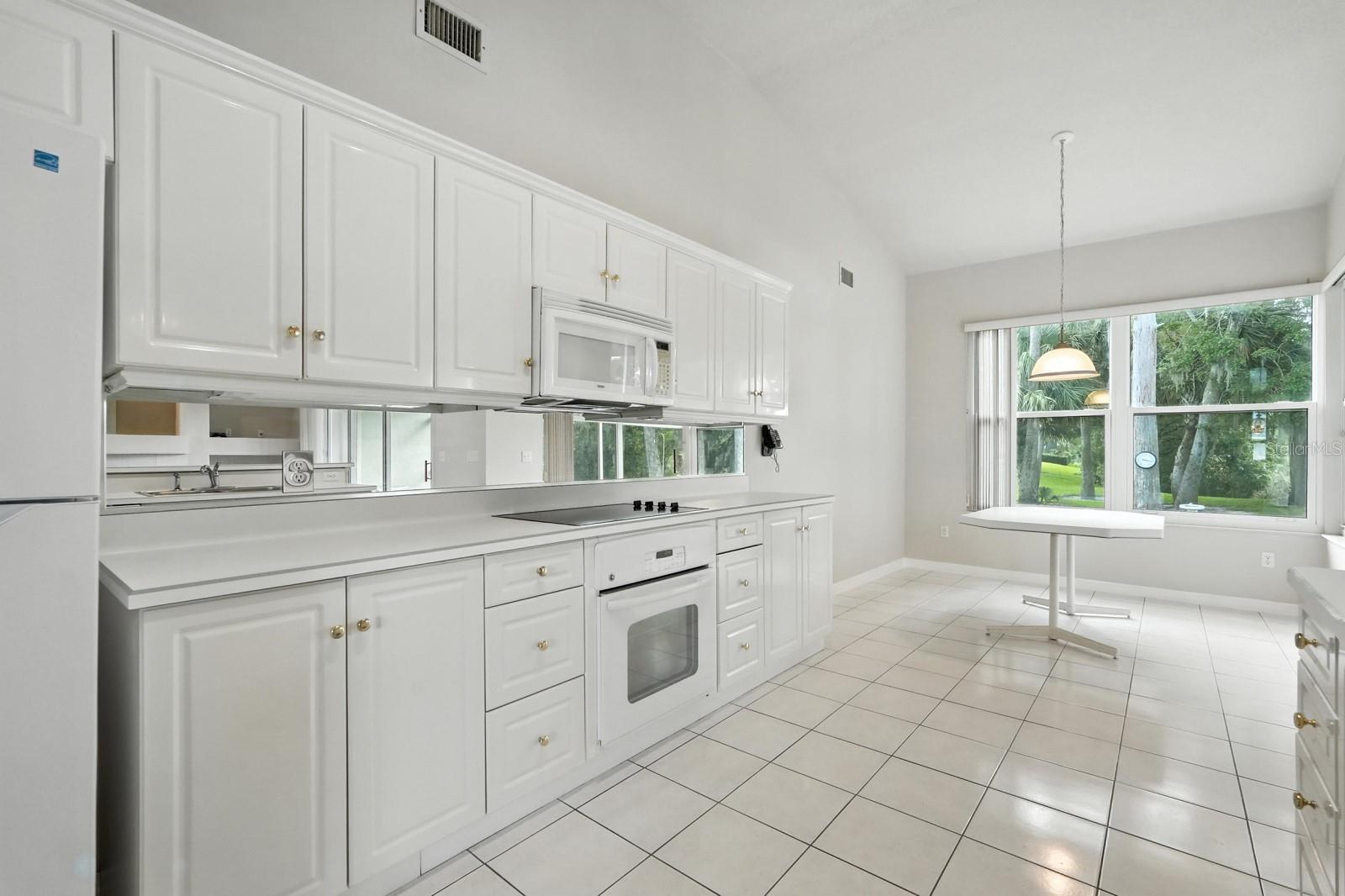 Image 10 of 37 For 3776 Sweet Grove Court
