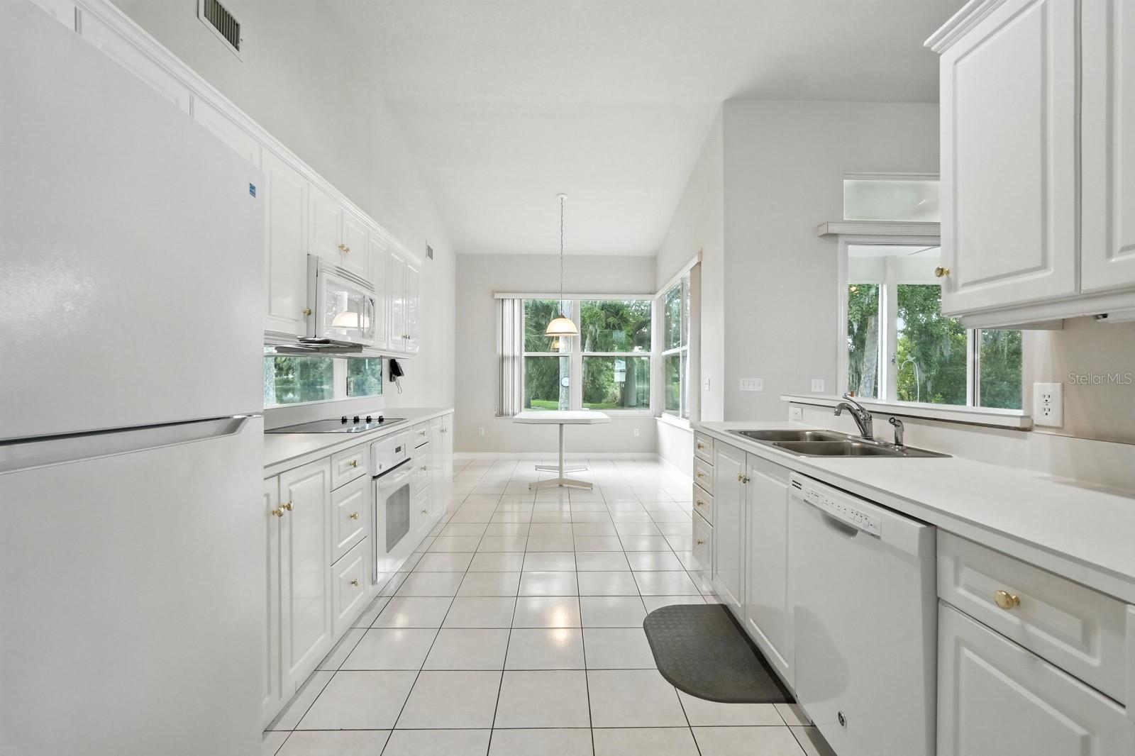 Image 9 of 37 For 3776 Sweet Grove Court