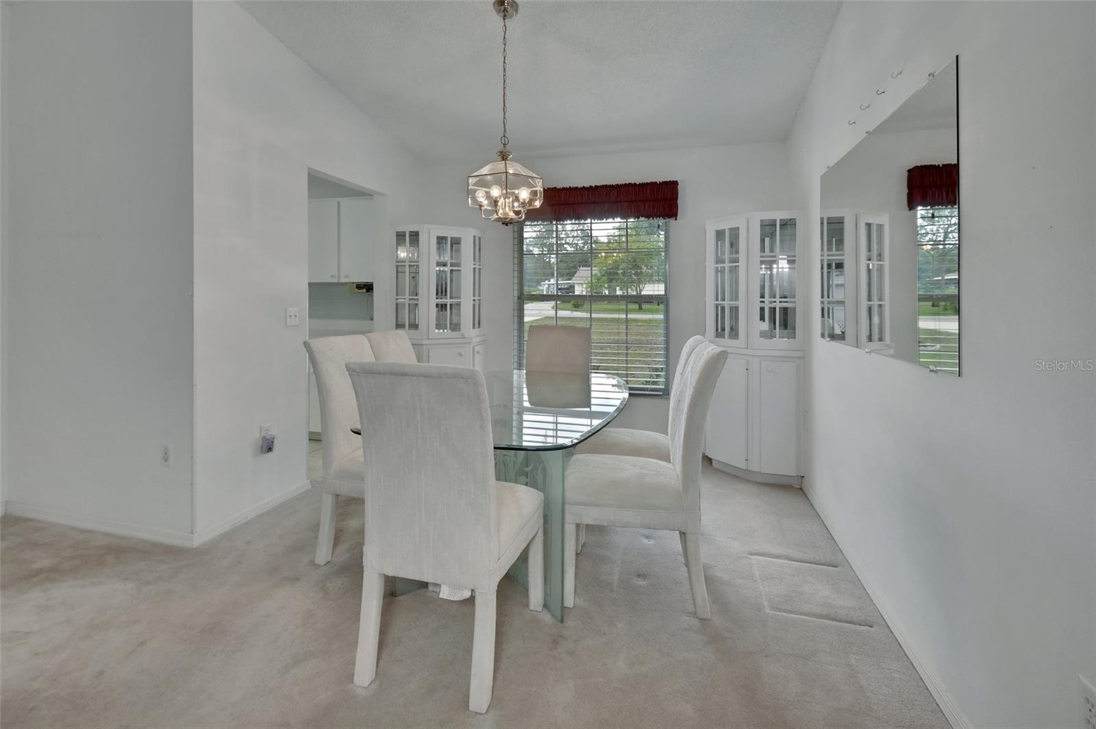 Image 11 of 51 For 25305 Mardon Circle