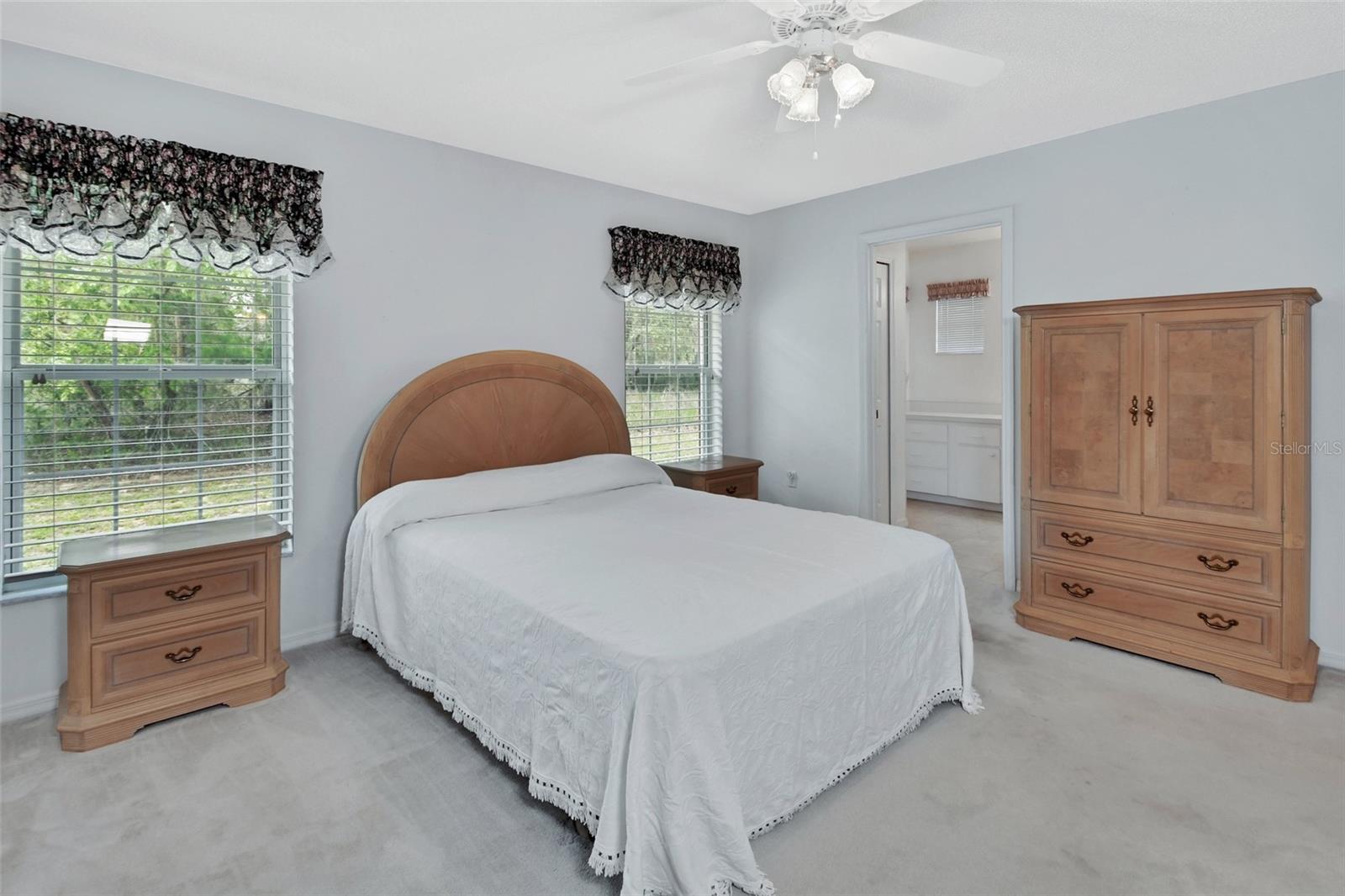 Image 20 of 51 For 25305 Mardon Circle