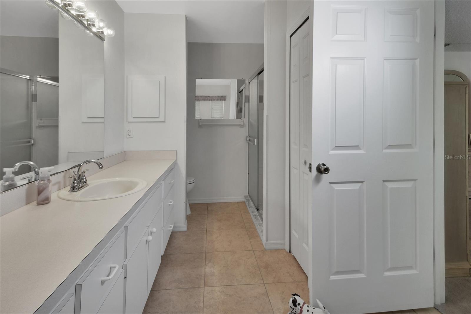 Image 24 of 51 For 25305 Mardon Circle