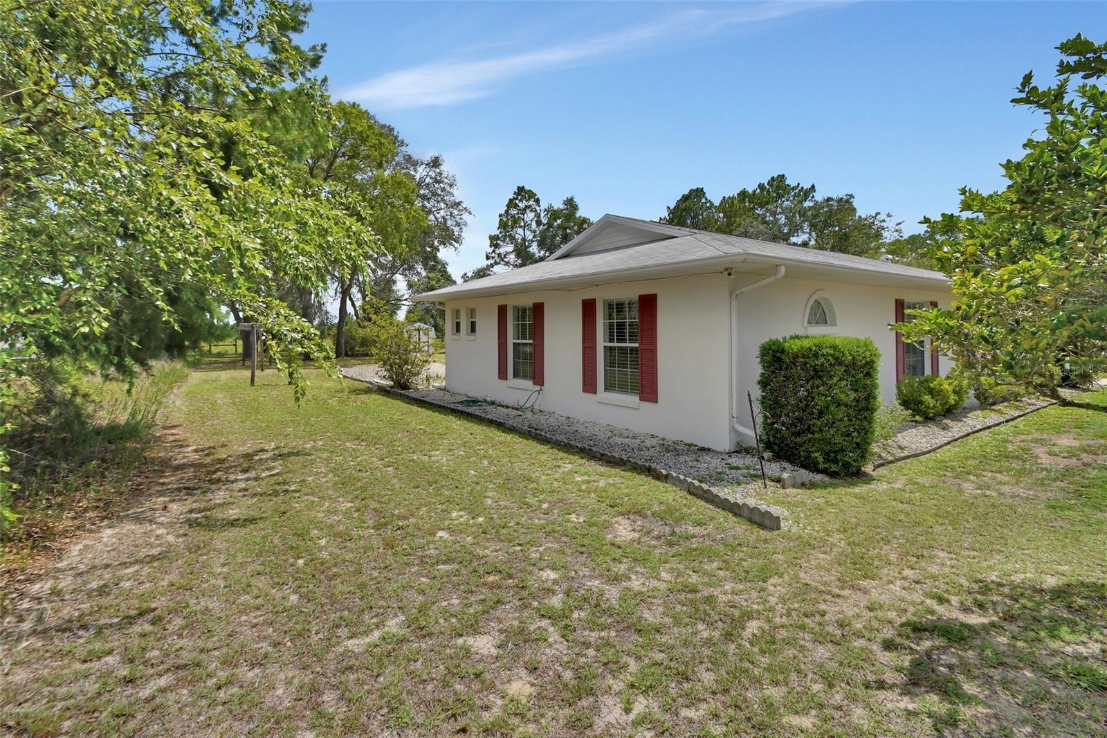 Image 44 of 51 For 25305 Mardon Circle