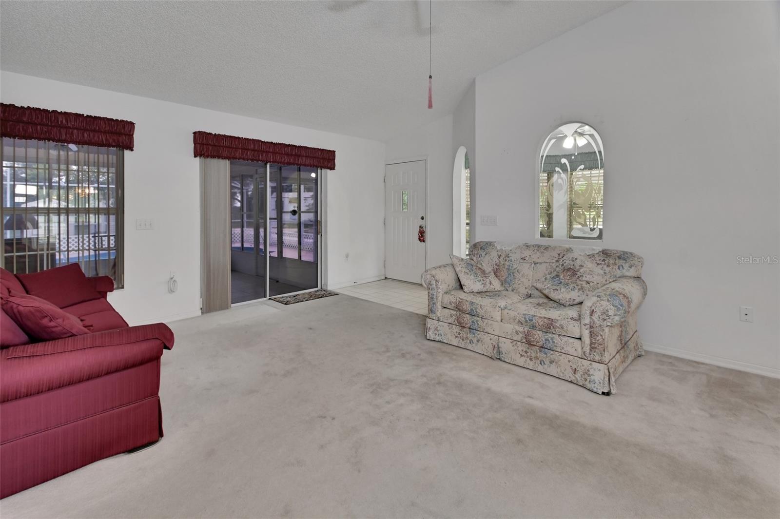 Image 9 of 51 For 25305 Mardon Circle