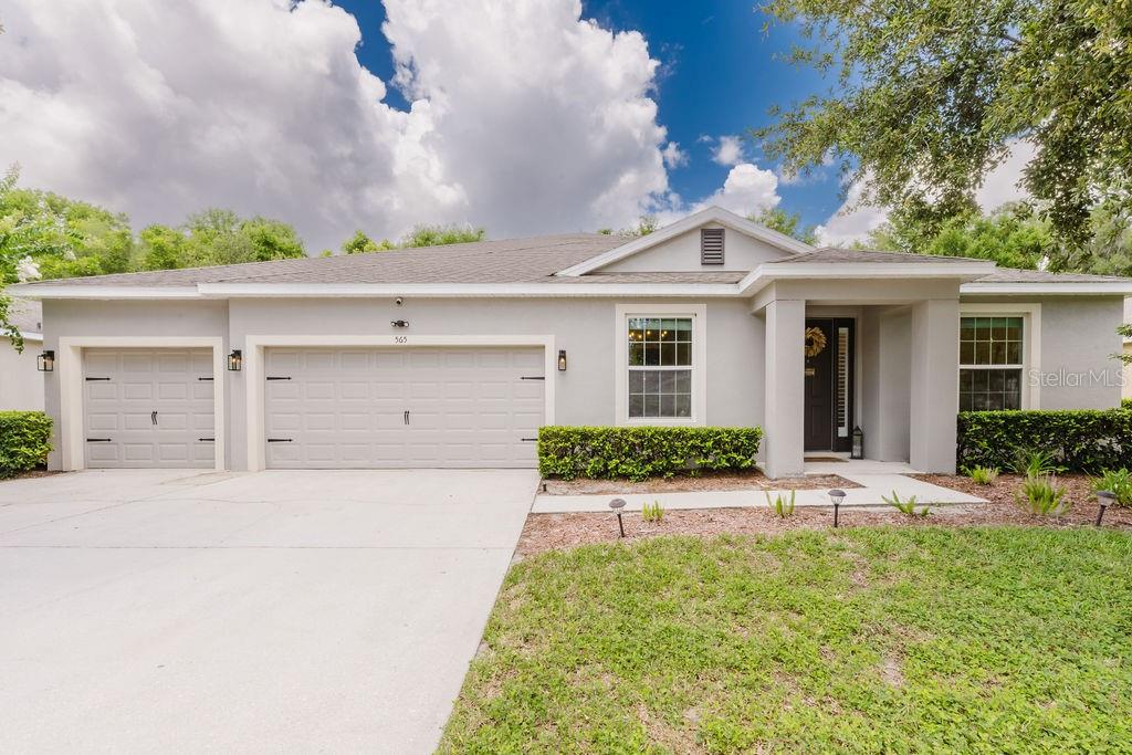 Image 2 of 55 For 565 Morgan Wood Drive