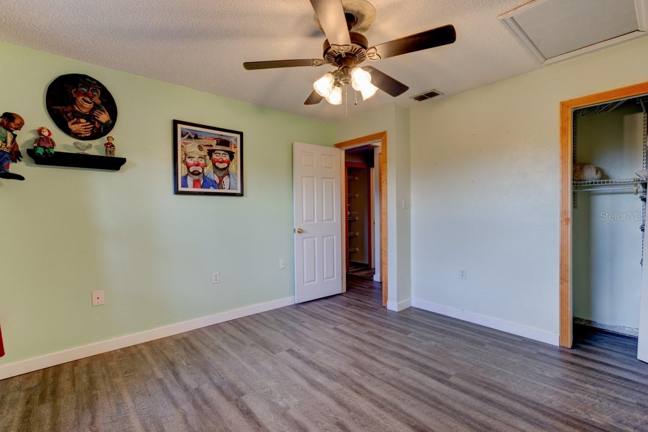 Image 16 of 24 For 4204 Rocky Ridge Place