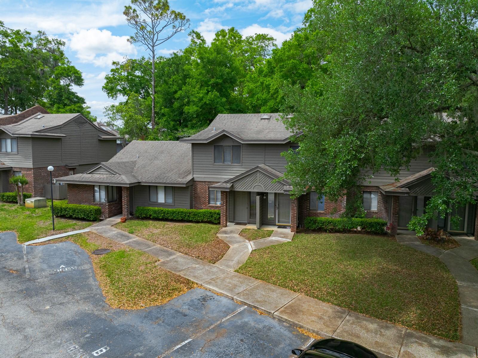 Image 49 of 72 For 1909 University Boulevard S 302