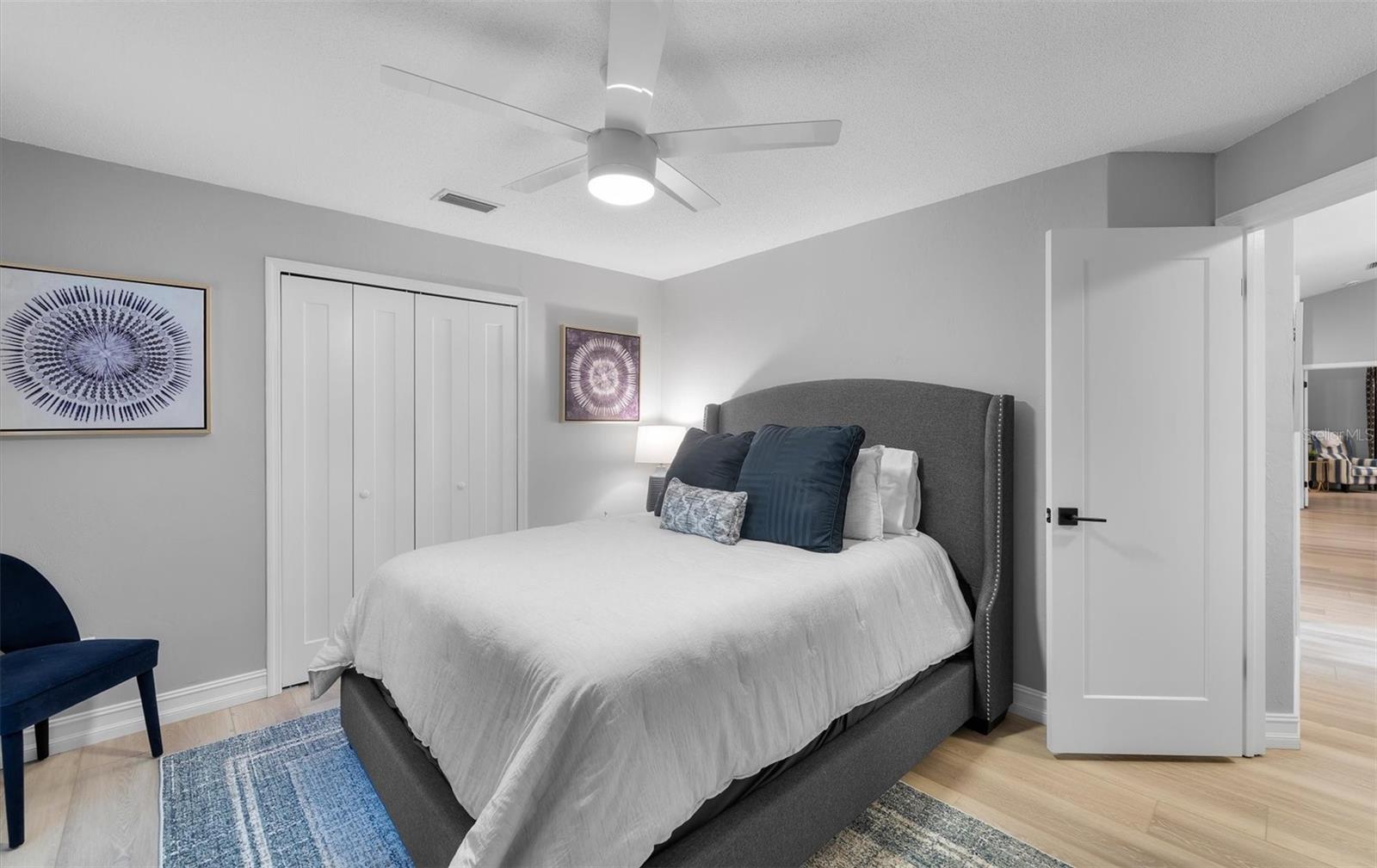 Image 32 of 46 For 4791 Peninsula Drive