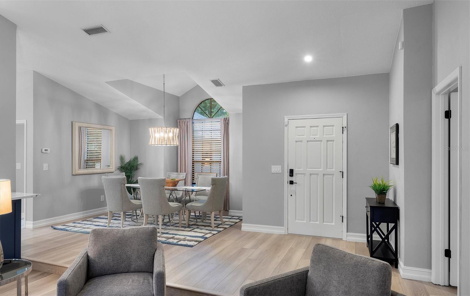 Image 6 of 46 For 4791 Peninsula Drive