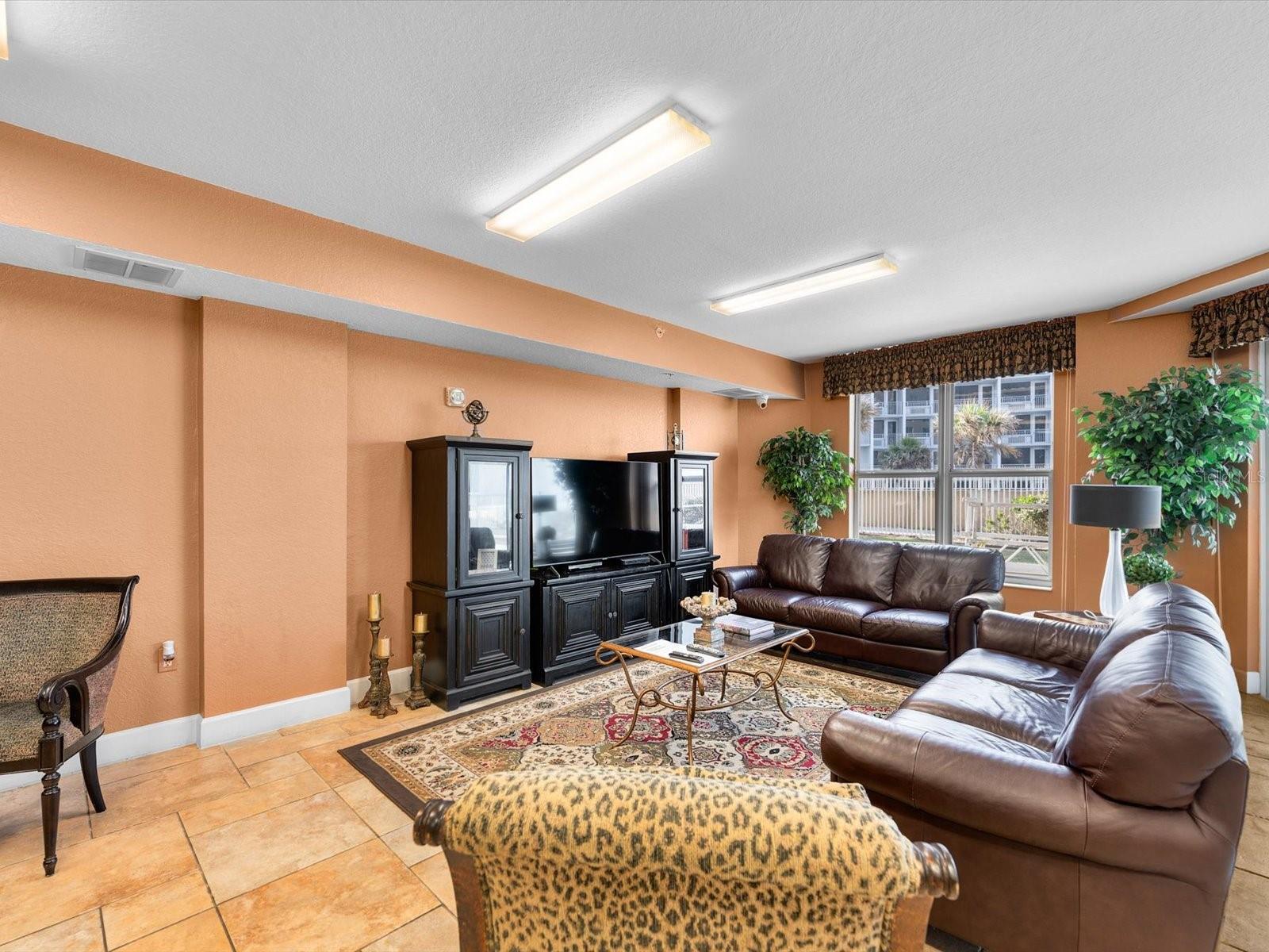 Image 40 of 57 For 2403 Atlantic Avenue 410