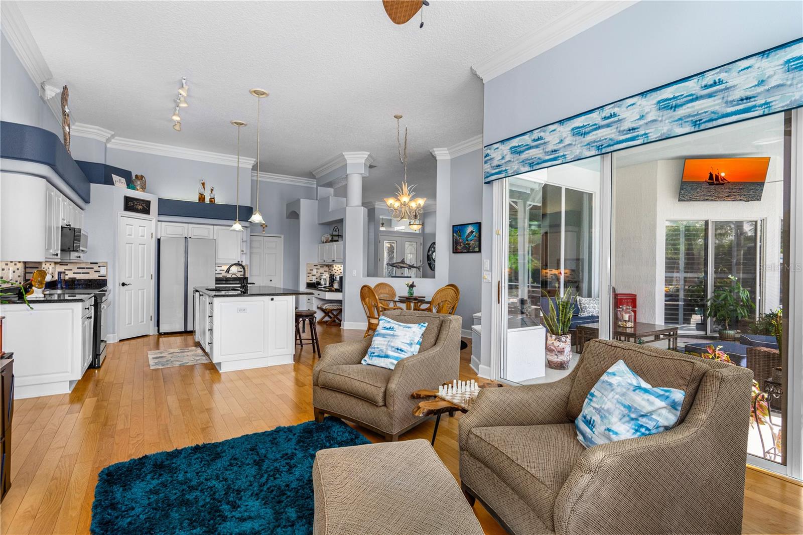 Image 15 of 52 For 801 Arbor Glen Court