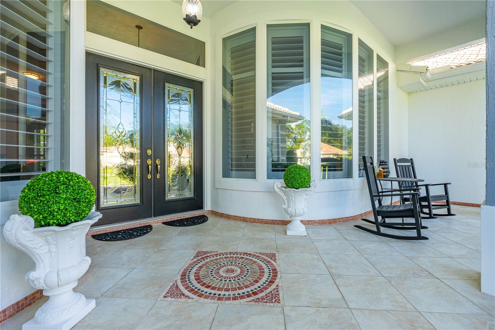 Image 4 of 52 For 801 Arbor Glen Court