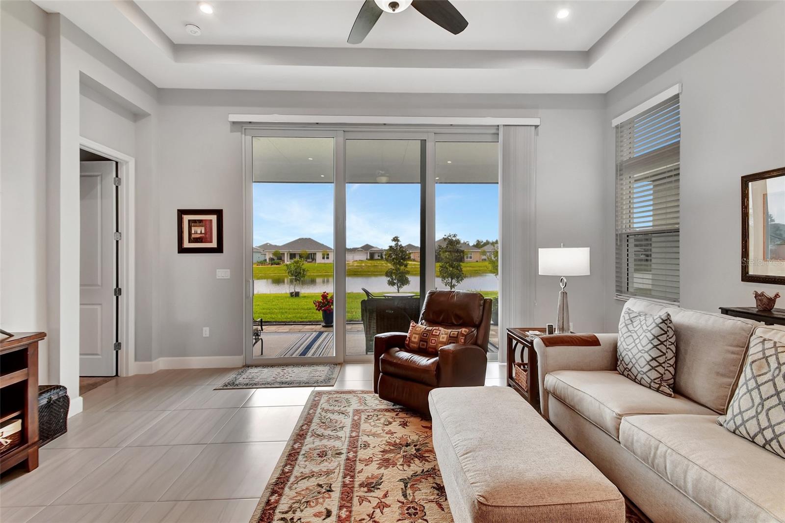 Image 11 of 43 For 843 Liliana Drive