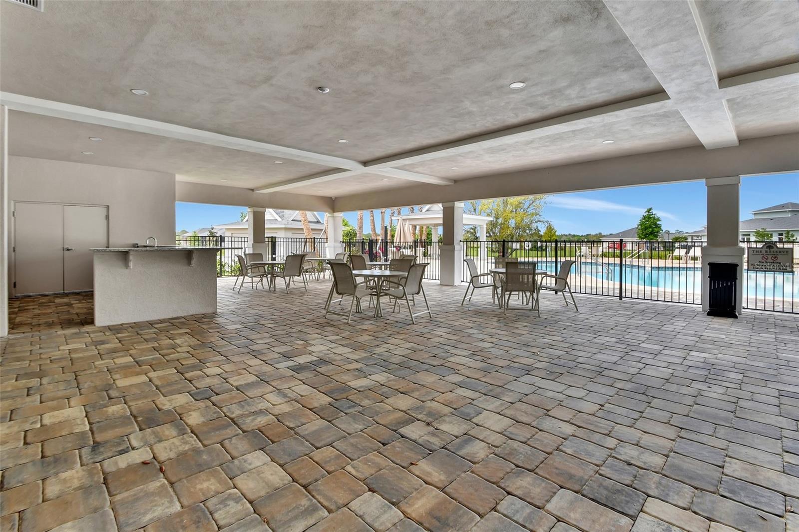 Image 39 of 43 For 843 Liliana Drive