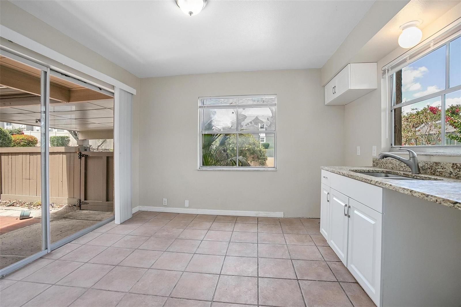 Image 22 of 47 For 550 Windmeadows Street 550