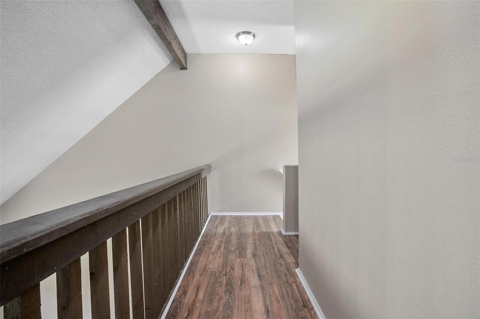 Image 25 of 47 For 550 Windmeadows Street 550