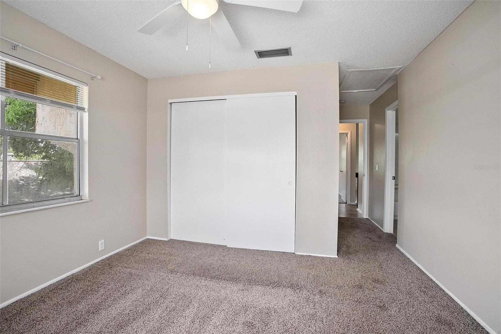 Image 32 of 47 For 550 Windmeadows Street 550