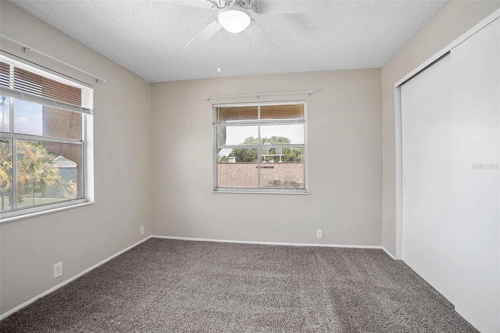 Image 34 of 47 For 550 Windmeadows Street 550