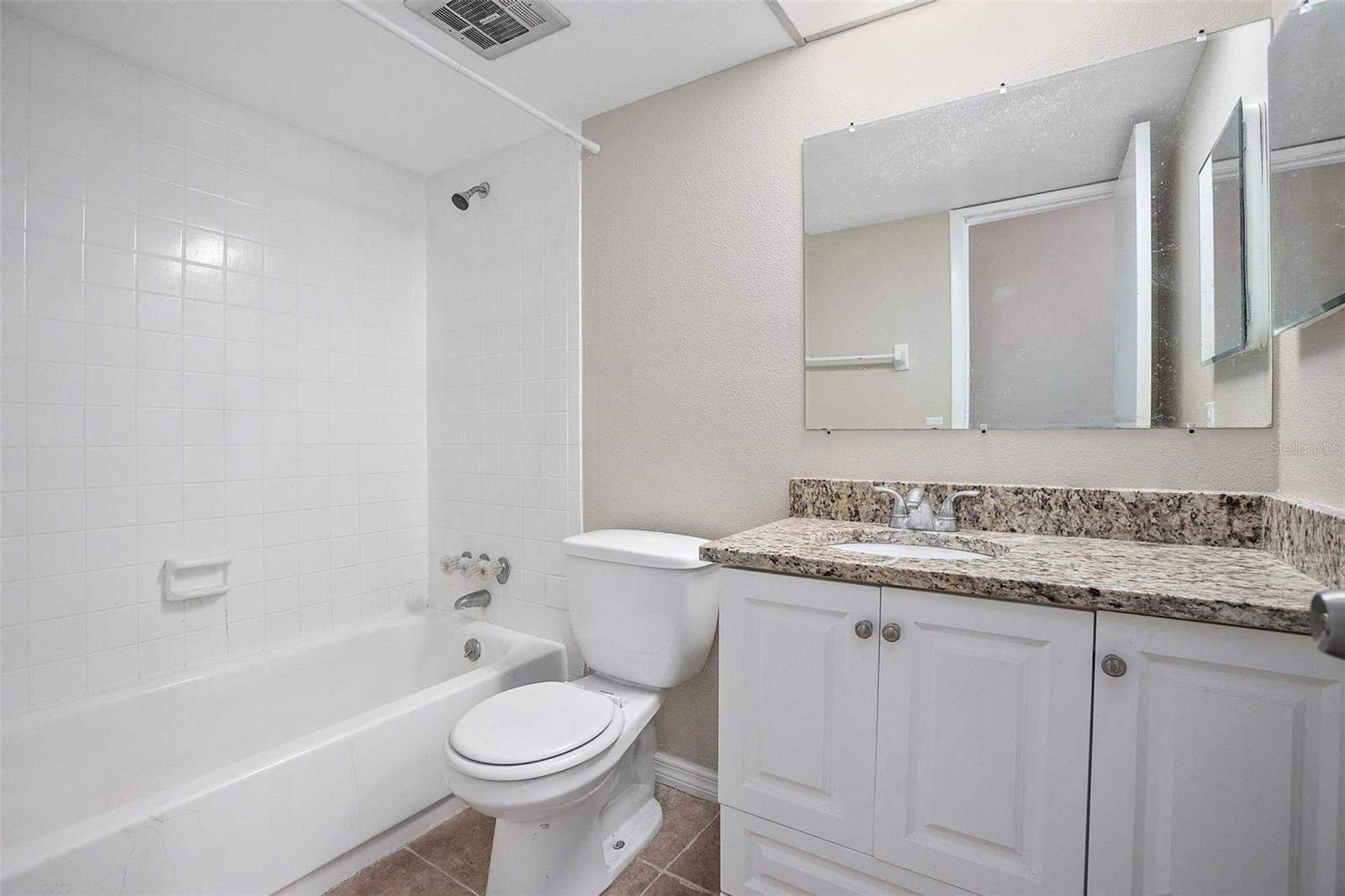 Image 35 of 47 For 550 Windmeadows Street 550