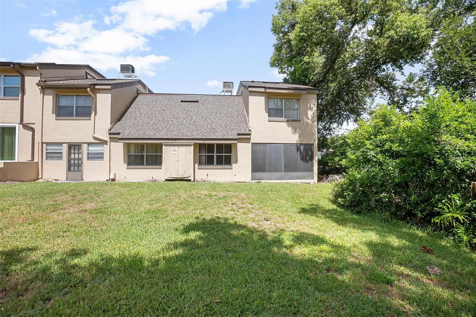 Image 36 of 47 For 550 Windmeadows Street 550