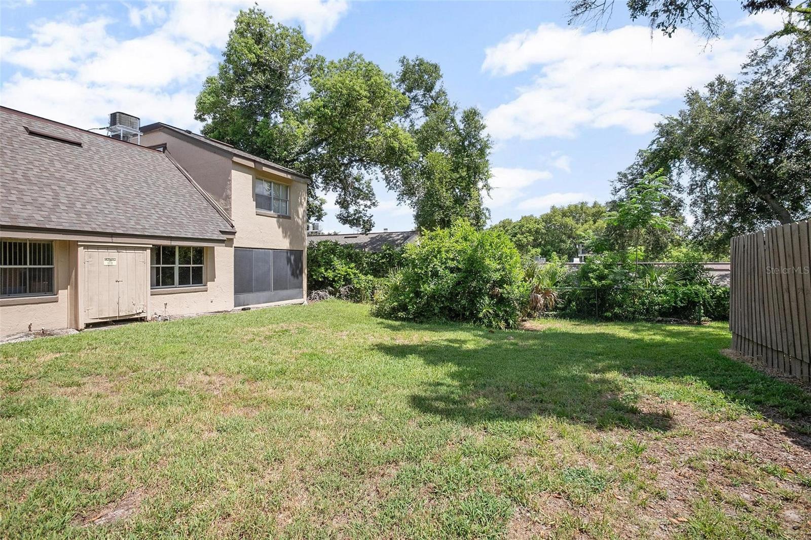 Image 37 of 47 For 550 Windmeadows Street 550