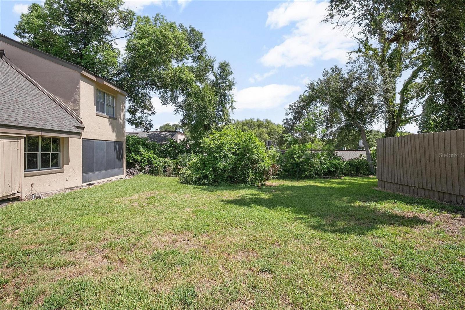 Image 38 of 47 For 550 Windmeadows Street 550