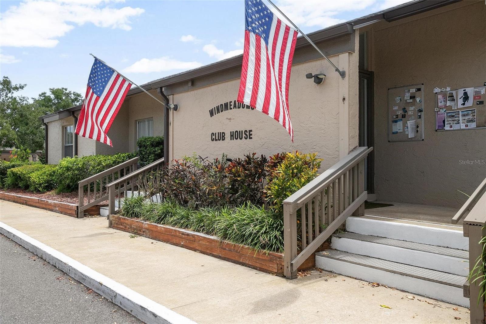 Image 46 of 47 For 550 Windmeadows Street 550