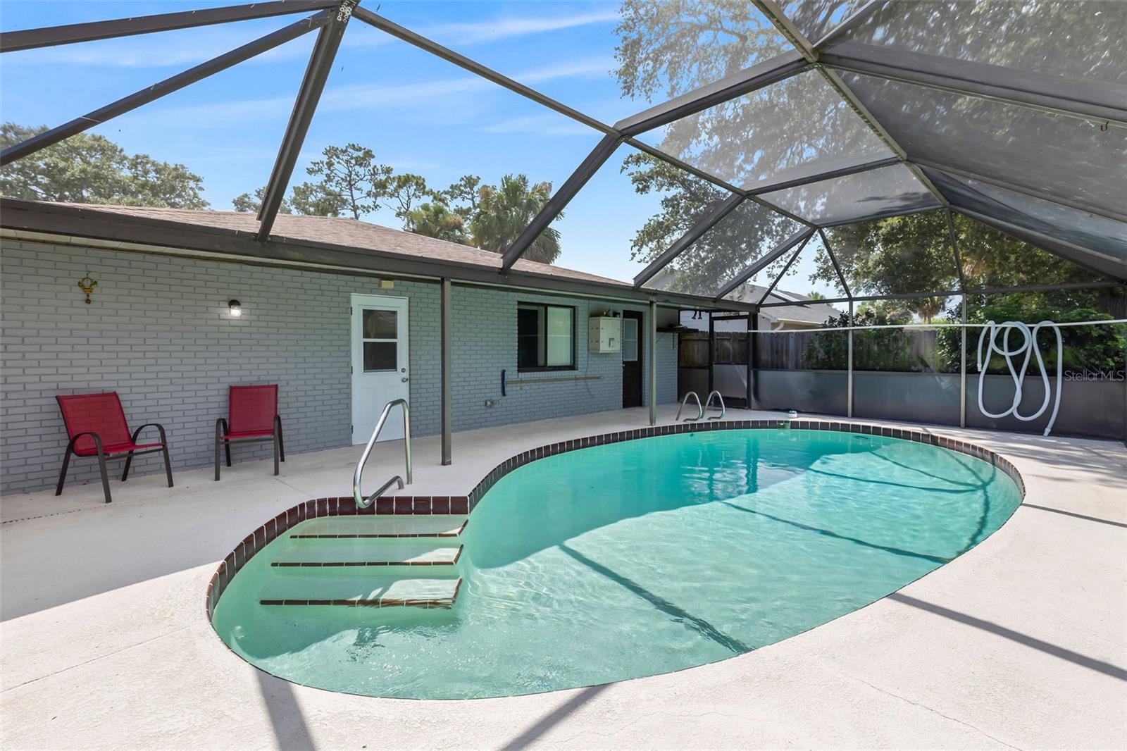 Image 32 of 48 For 1245 Mardrake Road